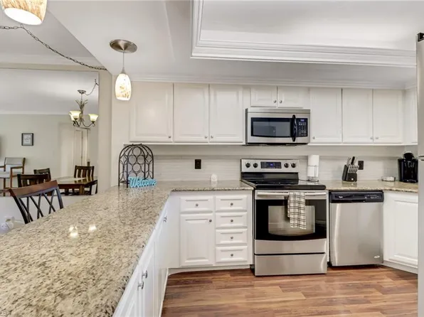 4396 Bowsprit Ct APT 4B, Fort Myers, FL 33919