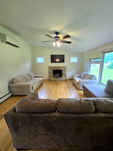 310 River Rd Photo 1