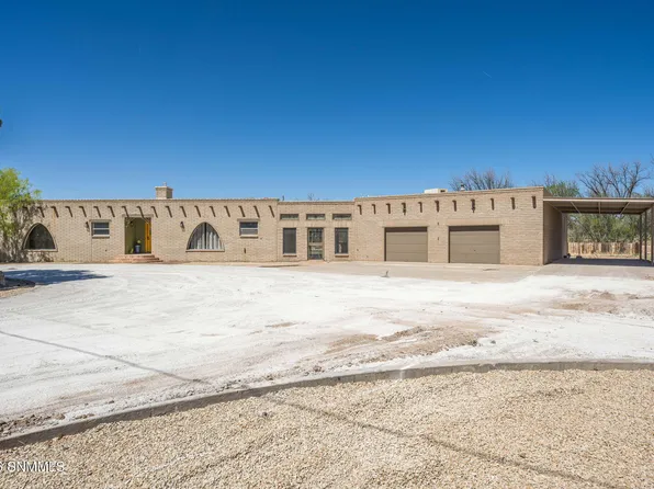 1032 Carver Rd, Las Cruces, NM 88005