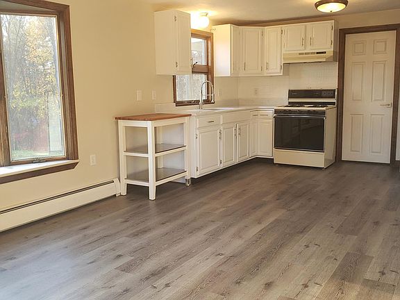Living Room/Kitchen with Rollout Island