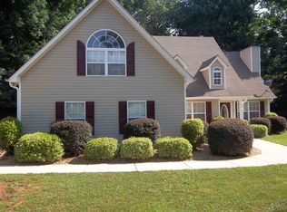 1199 Coan Dr, Locust Grove, GA 30248