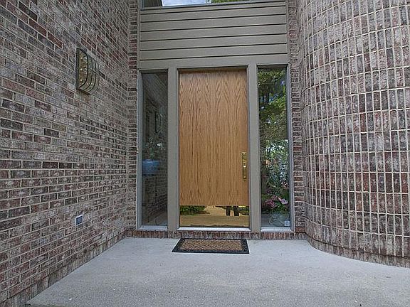 5th image of 3305 Windshadow Dr