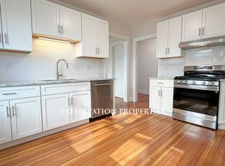 611 Washington St #1, Newton, MA 02458