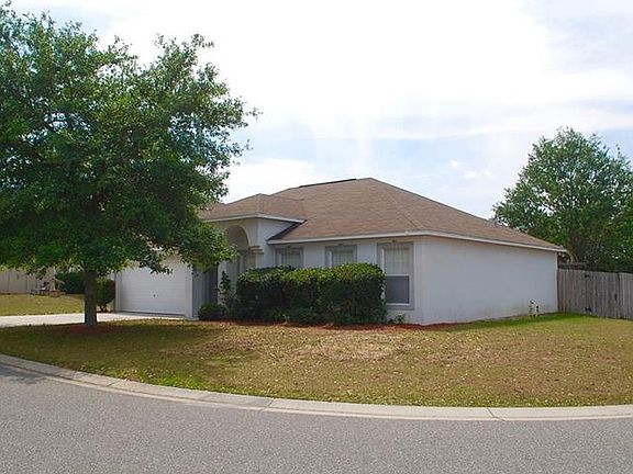 2nd image of 775 Lobelia Dr