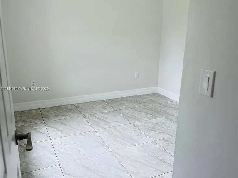 1110 Augusta St E #1110 — Photo 16