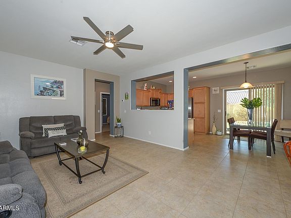 5th image of 19439 W WOODLANDS Avenue