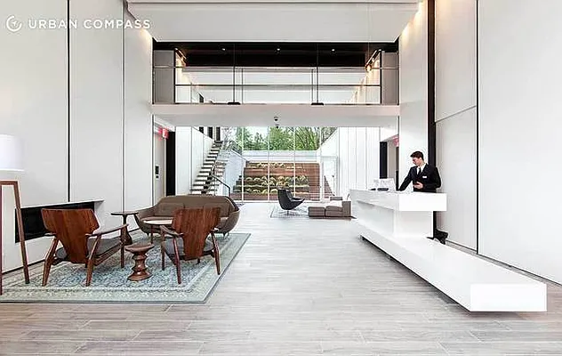 Rented by Compass | media 43