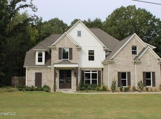 11402 Cedar Point Cv, Hernando, MS 38632