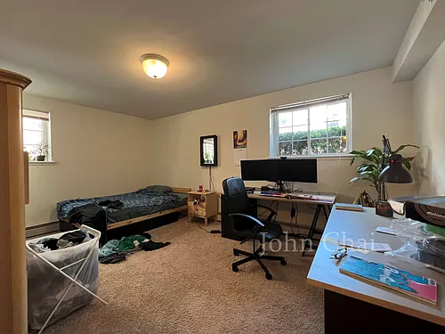 1292 Commonwealth Ave Photo 1