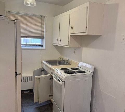 2nd image of 3754 Martin Luther King Jr Ave SE APT 103