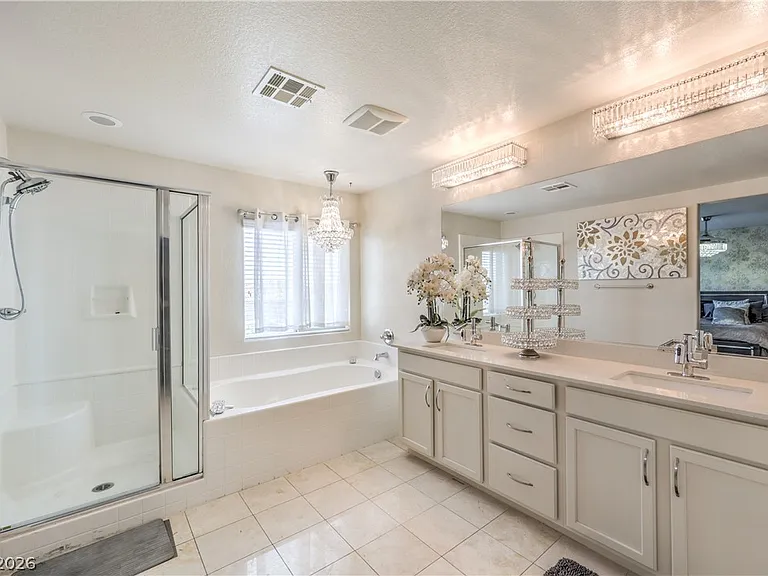 9624 Aberdeen Ridge Ct — Photo 13