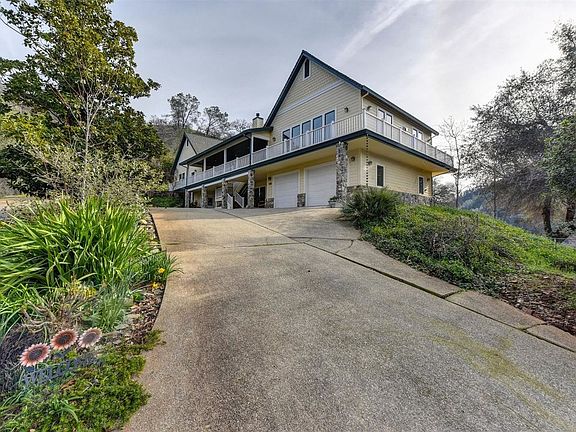 2nd image of 1212 Serenity Ln