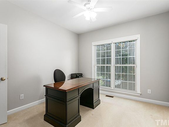 5th image of 404 Dairy Farm Dr