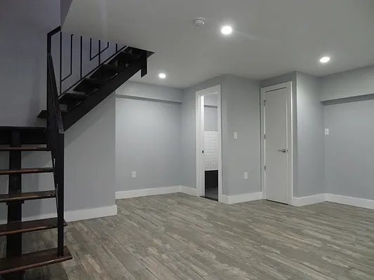 Rented by Miron Realty Group | media 11