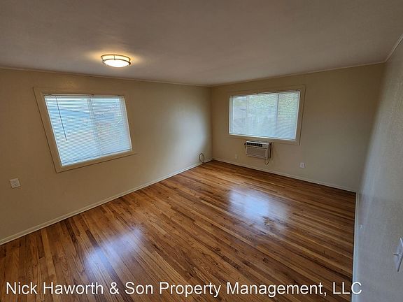 2nd image of 315 W 6th St #8