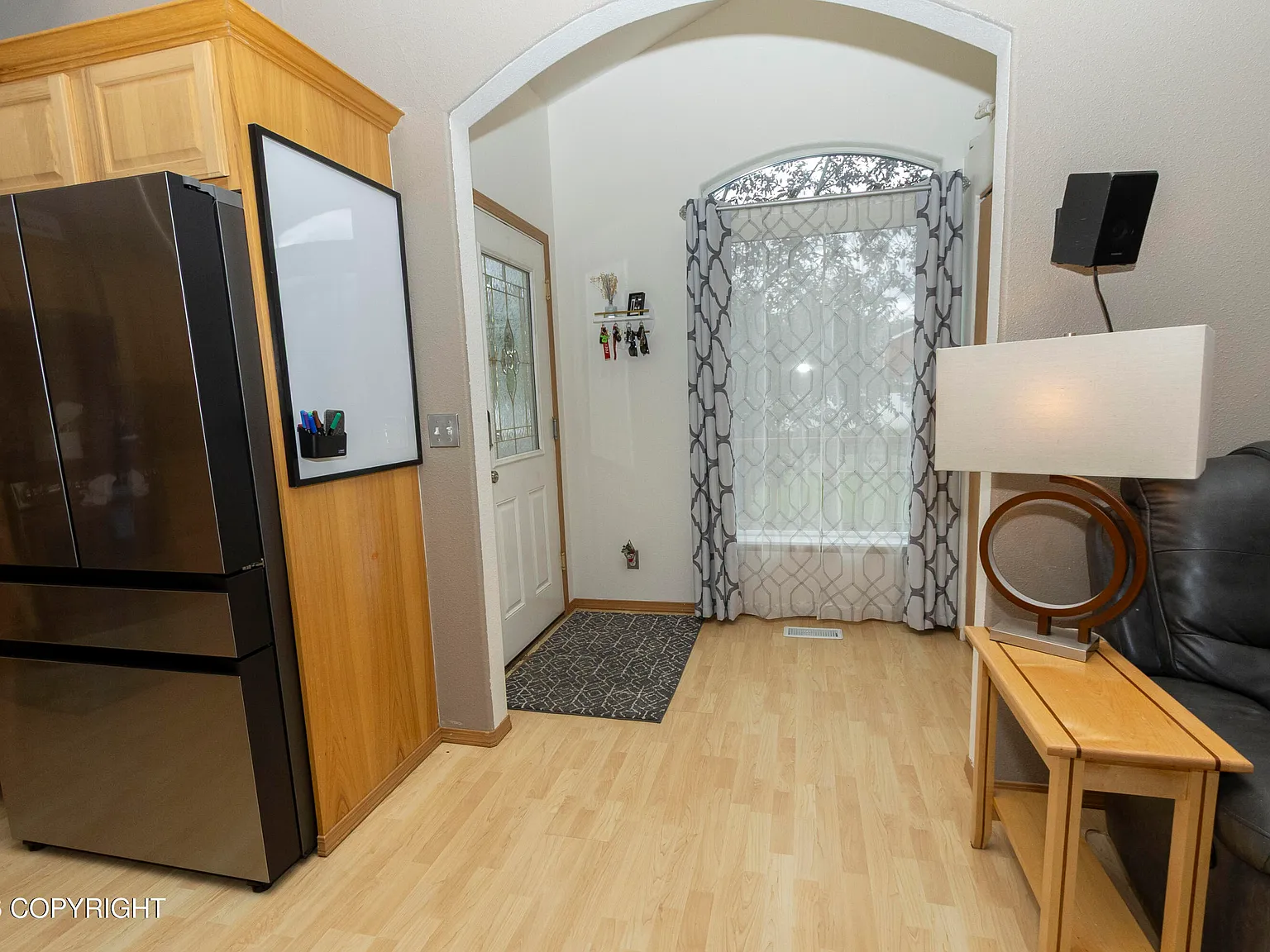 3 bed, 2.0 bath, 1394 sqft, $3,100 — Photo 4