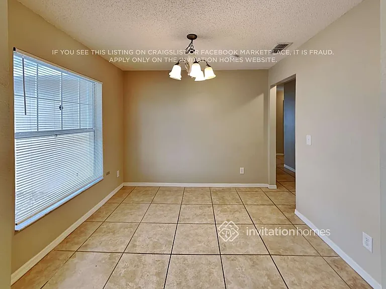 453 Peace Ct — Photo 7
