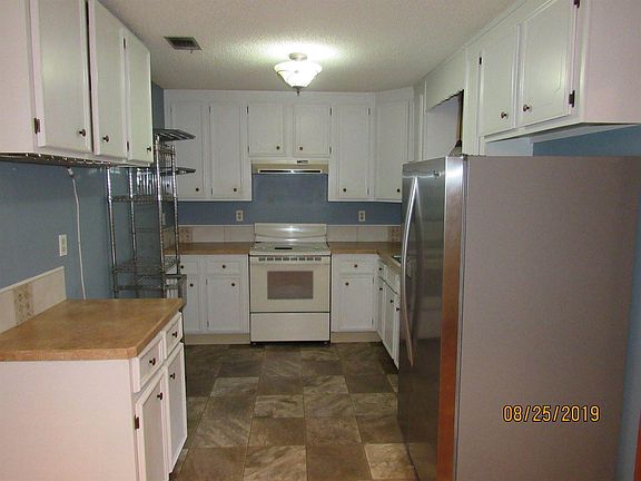 3rd image of 1710 26th St