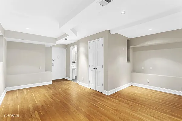 Rented by Corcoran | media 16