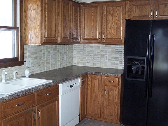 3rd image of 2101 Freiberg Ct