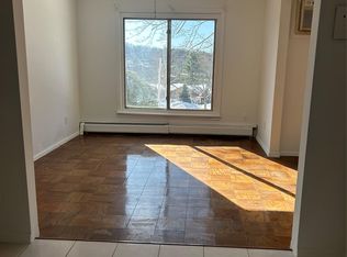 73 Country Club Lane, Pomona, NY 10970