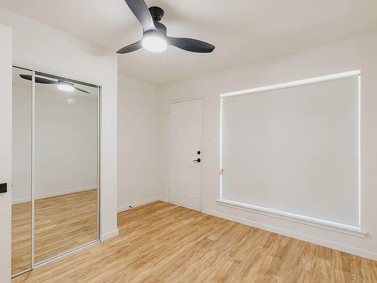 8805 Barton Creek Dr — Photo 17