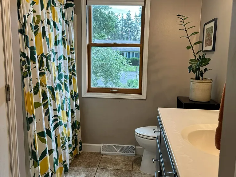 5320 Oak Crest Pl — Photo 16