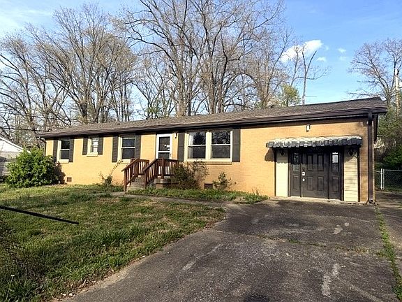 3rd image of 204 Yorktown Rd