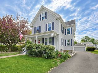 24 Riverside Pl, Walpole, MA 02081