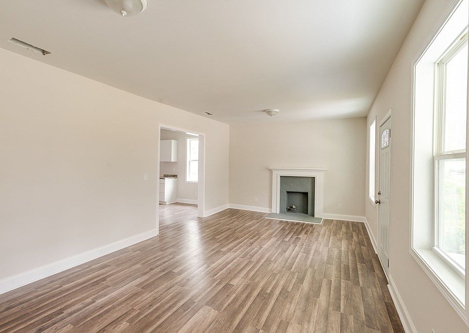 1320 N 5th Ave Laurel MS Zillow