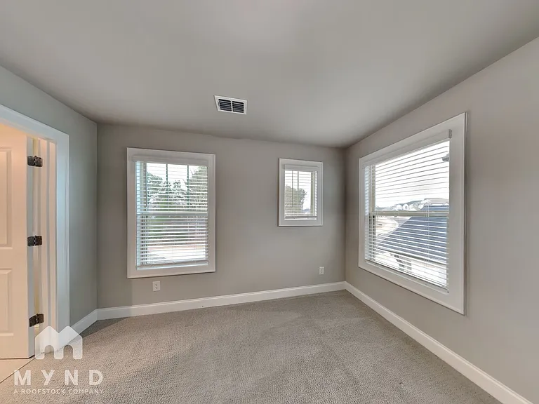 354 McDaniel Pl — Photo 20