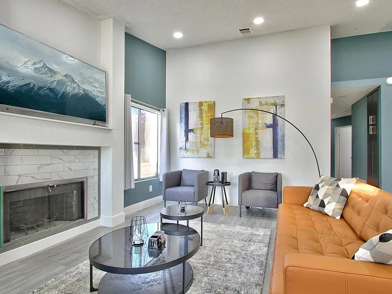 27086 Winchester Creek Ave — Photo 5