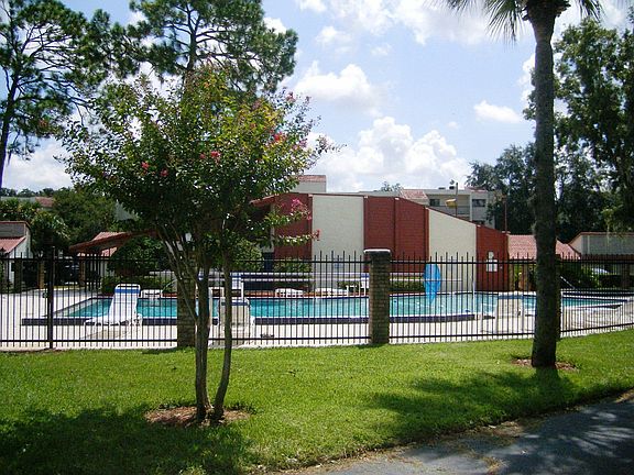 Pool 1