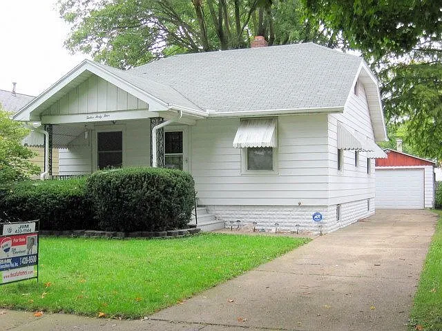 1244 E Decatur St photo 1