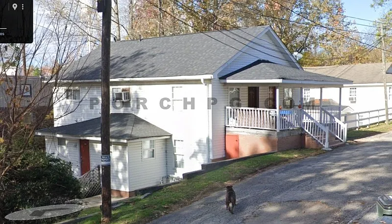 1 bed, 1.0 bath, $900 — Photo 1