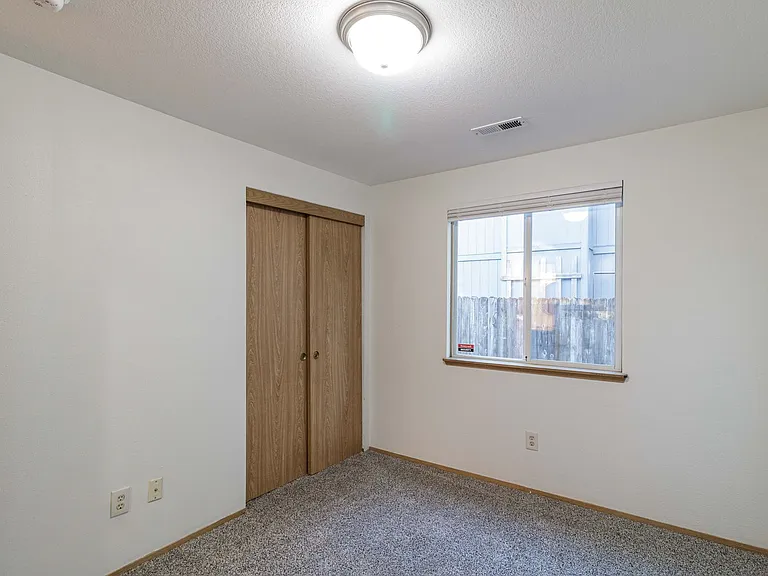 15213 NE 44th St — Photo 22