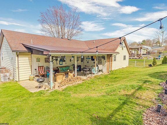 4th image of 138 Estate Dr