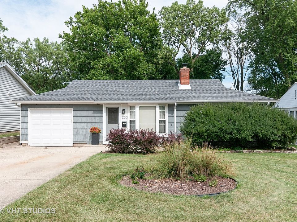 1st image of 233 N Knollwood Dr