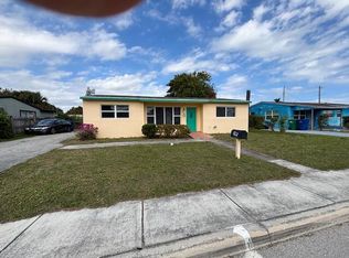 1212 W 26th St, Riviera Beach, FL 33404