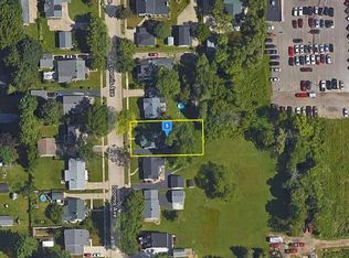 125 Loomis Ave, Clio, MI 48420