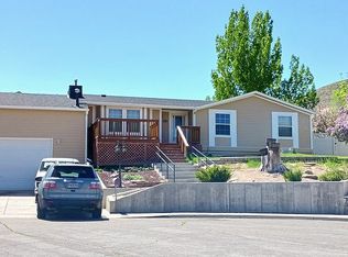 160 Sioux Cir, Green River, WY 82935