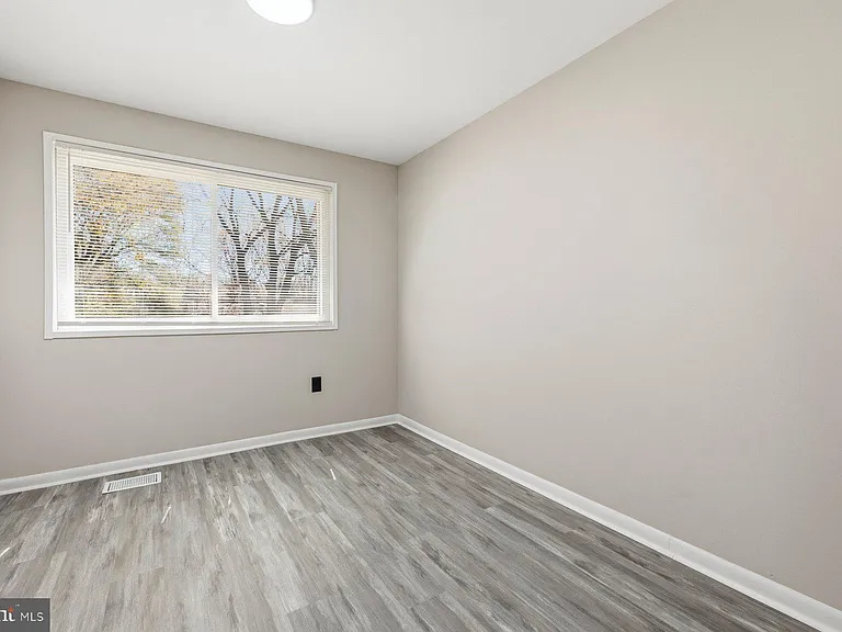 18323A Allspice Dr — Photo 17