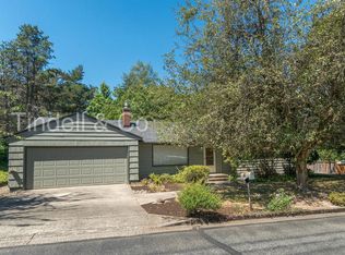 11929 SW 27th Pl, Portland, OR 97219