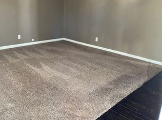 135 Atlanta Ave, Nederland, TX 77627