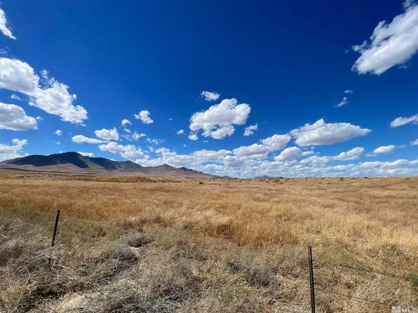 6032825 Orovista Rd, Winnemucca, NV 89445