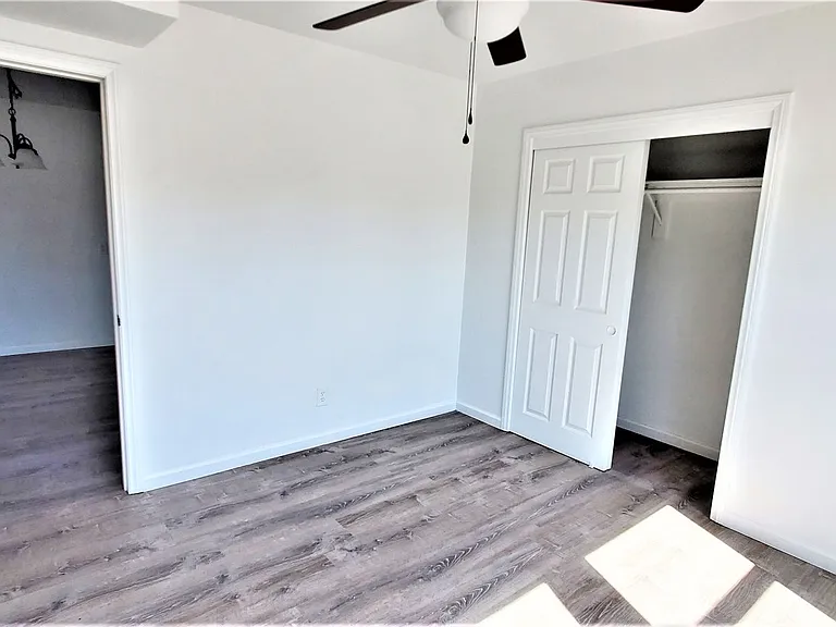 706 W Euclid Ave — Photo 12