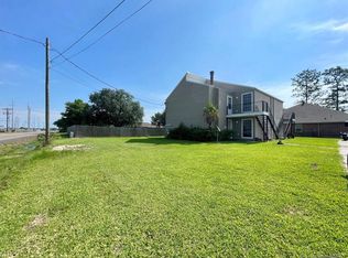 1590 N Morning Dr, Lake Charles, LA 70611