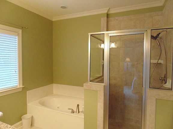 5th image of 1008 Augusta Dr