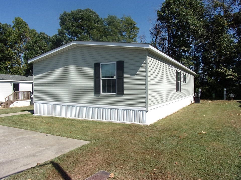 2nd image of 750 Dunlop Ln #62