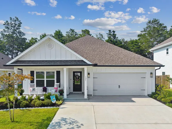 121 Dalton Aubrey Dr, Santa Rosa Beach, FL 32459